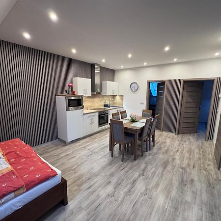 בוברובץ Apartman Liso מראה חיצוני תמונה