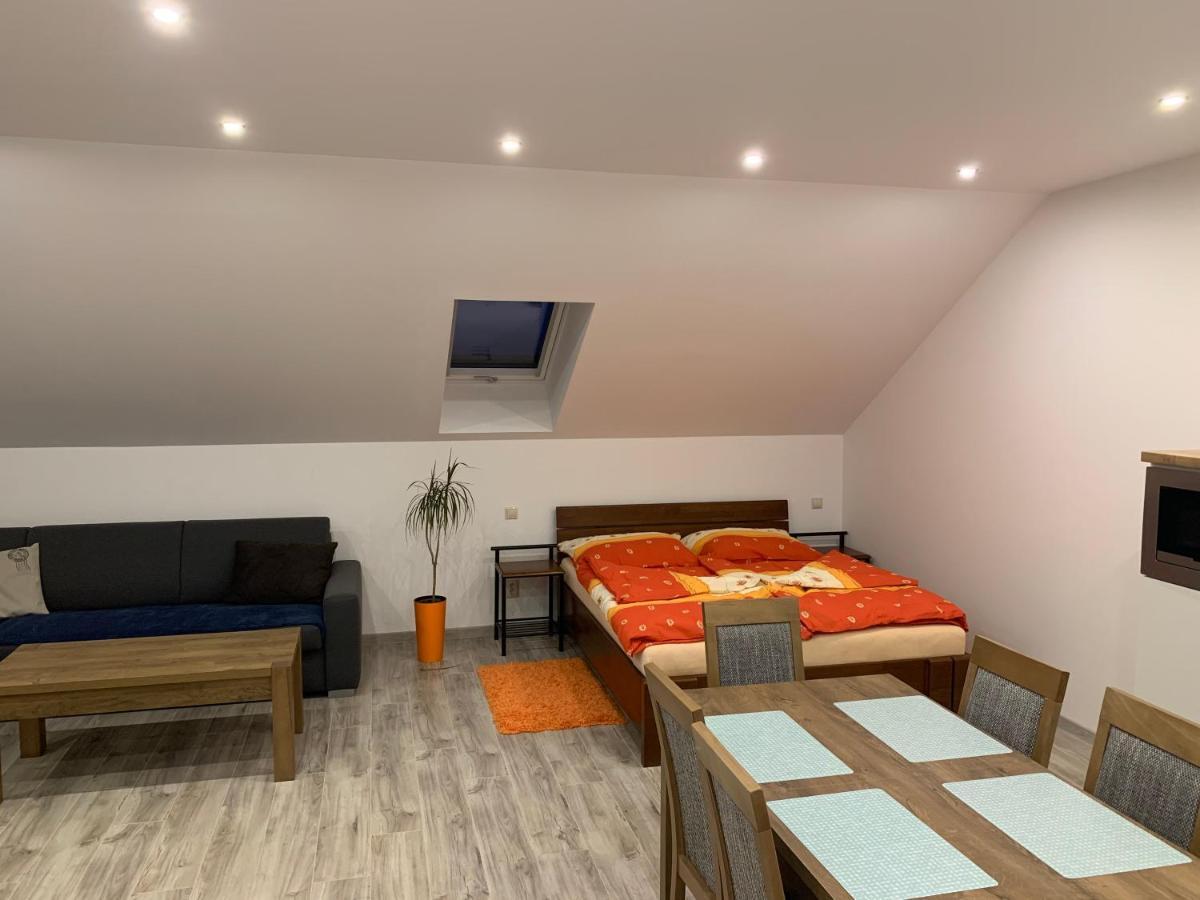 בוברובץ Apartman Liso מראה חיצוני תמונה